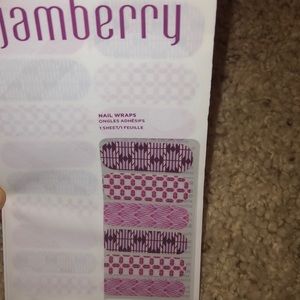 Jamberry nail wrap
